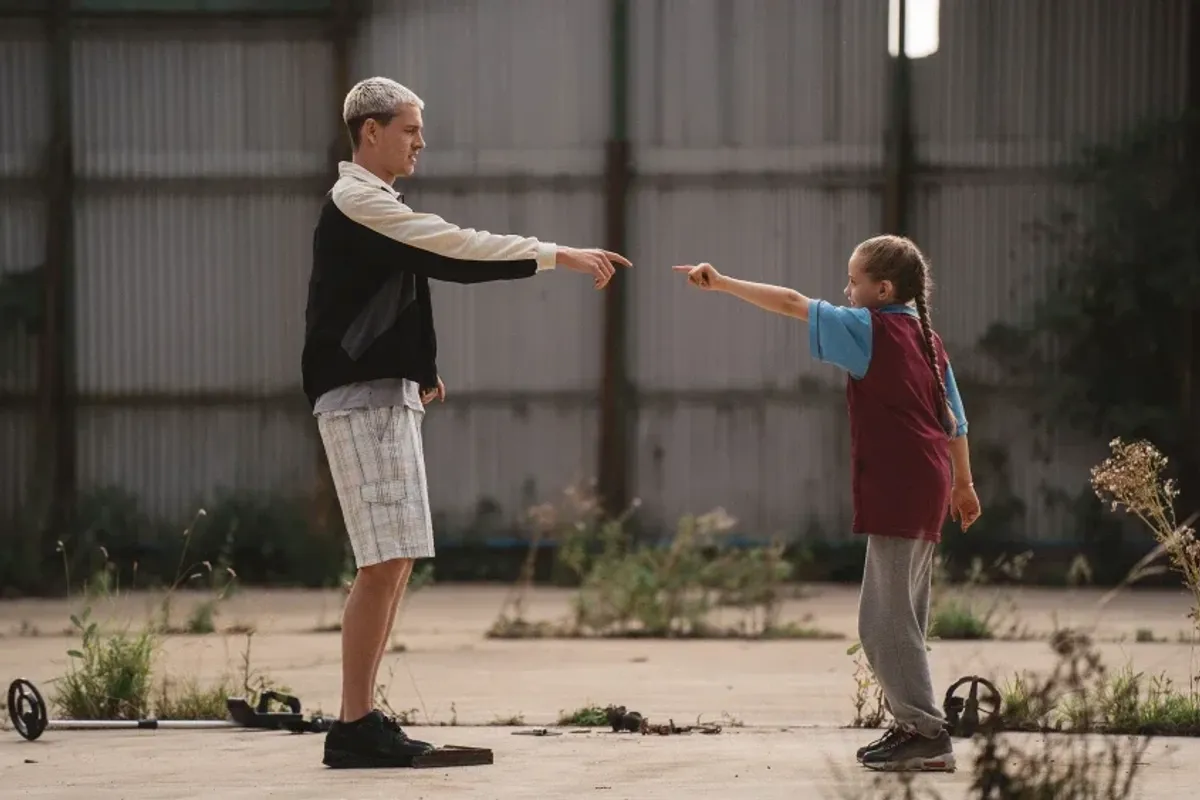 Friday Film Club: “Scrapper” Promises to Showcase Harris Dickinson’s Spectacular Range