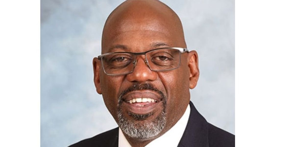 NextImg:Detroit police commissioner allegedly caught with prostitute, asked deputies to 'help' cover for him