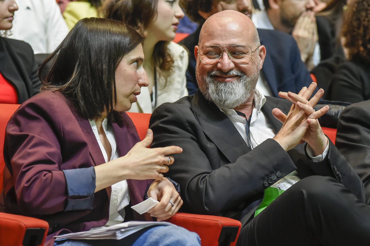 I dem ricominciano la caccia al segretario