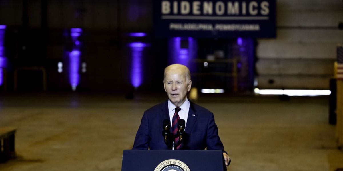 NextImg:Horowitz: Long economic COVID and Bidenomics: Cashless, homeless, and jobless