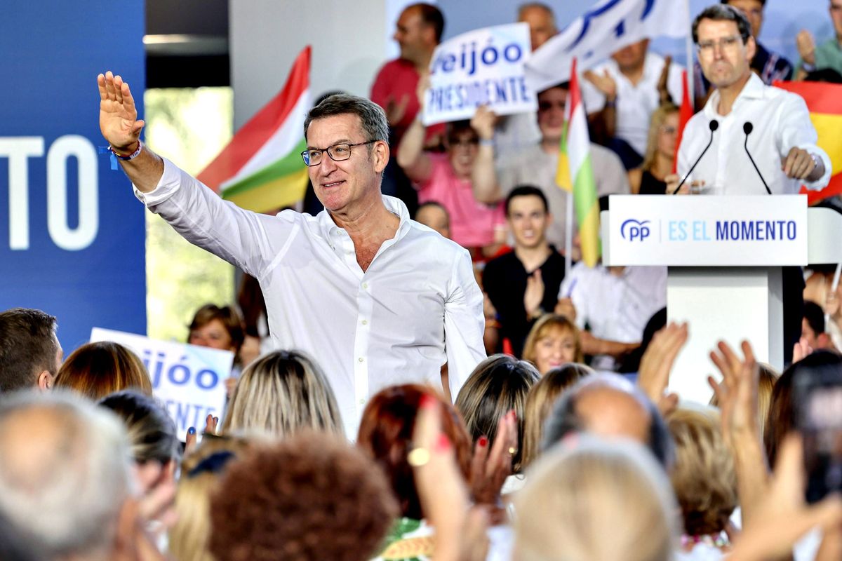 Sánchez tentato dagli indipendentisti. Ma Puigdemont ora rischia l’arresto