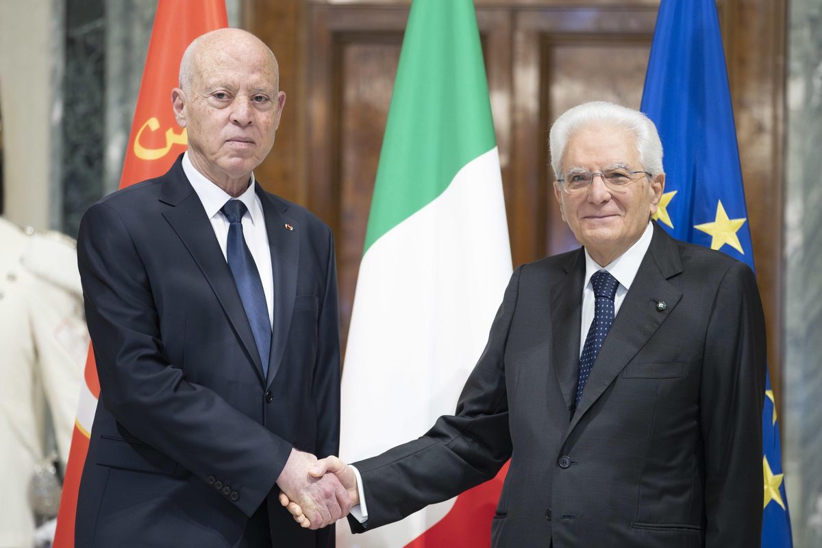Mattarella riceve Saied. E il presidente tunisino ridiventa «presentabile»