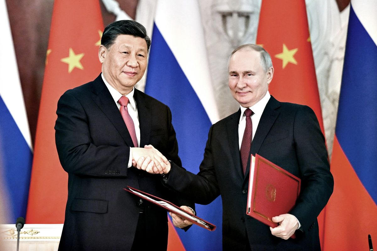 «La Cina aggira le sanzioni e arma lo zar»