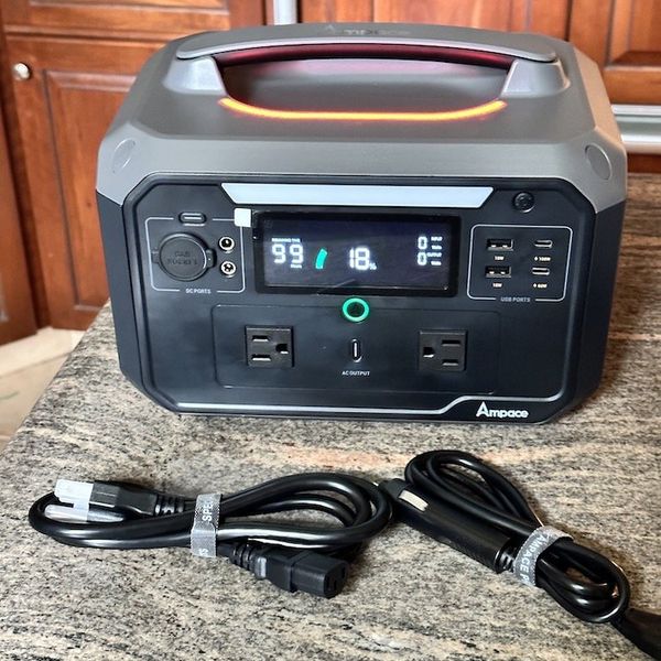 Ampace Andes 600 Pro unboxed on a countertop