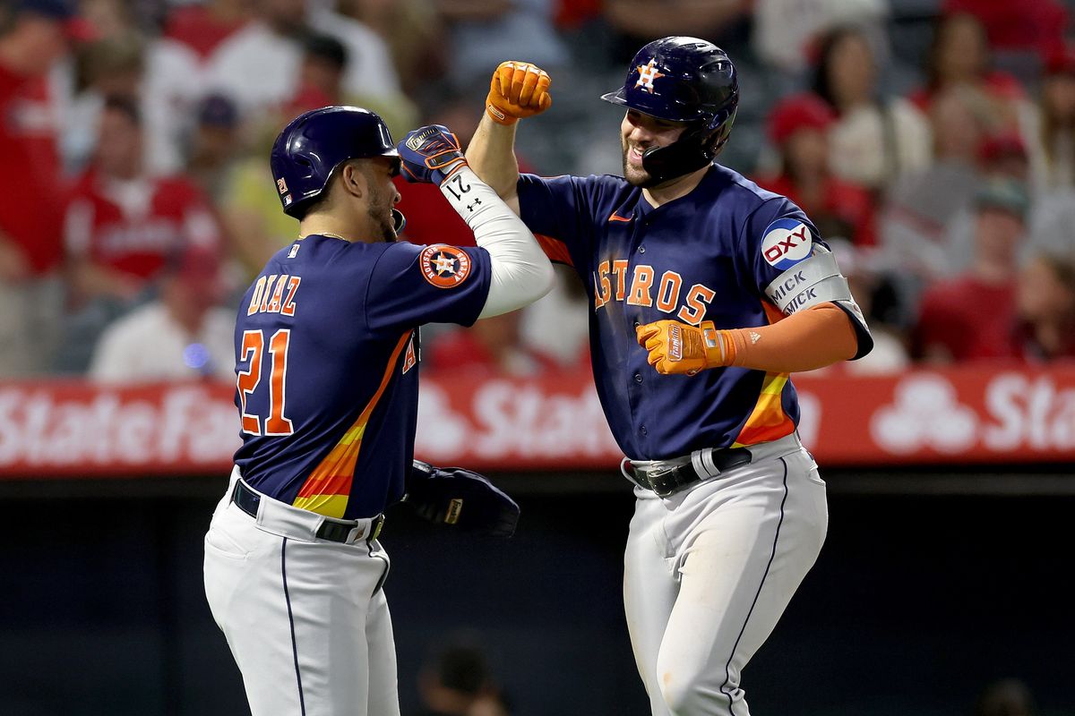 How Astros are finding new, exciting ways to make Rangers feel the Houston heat