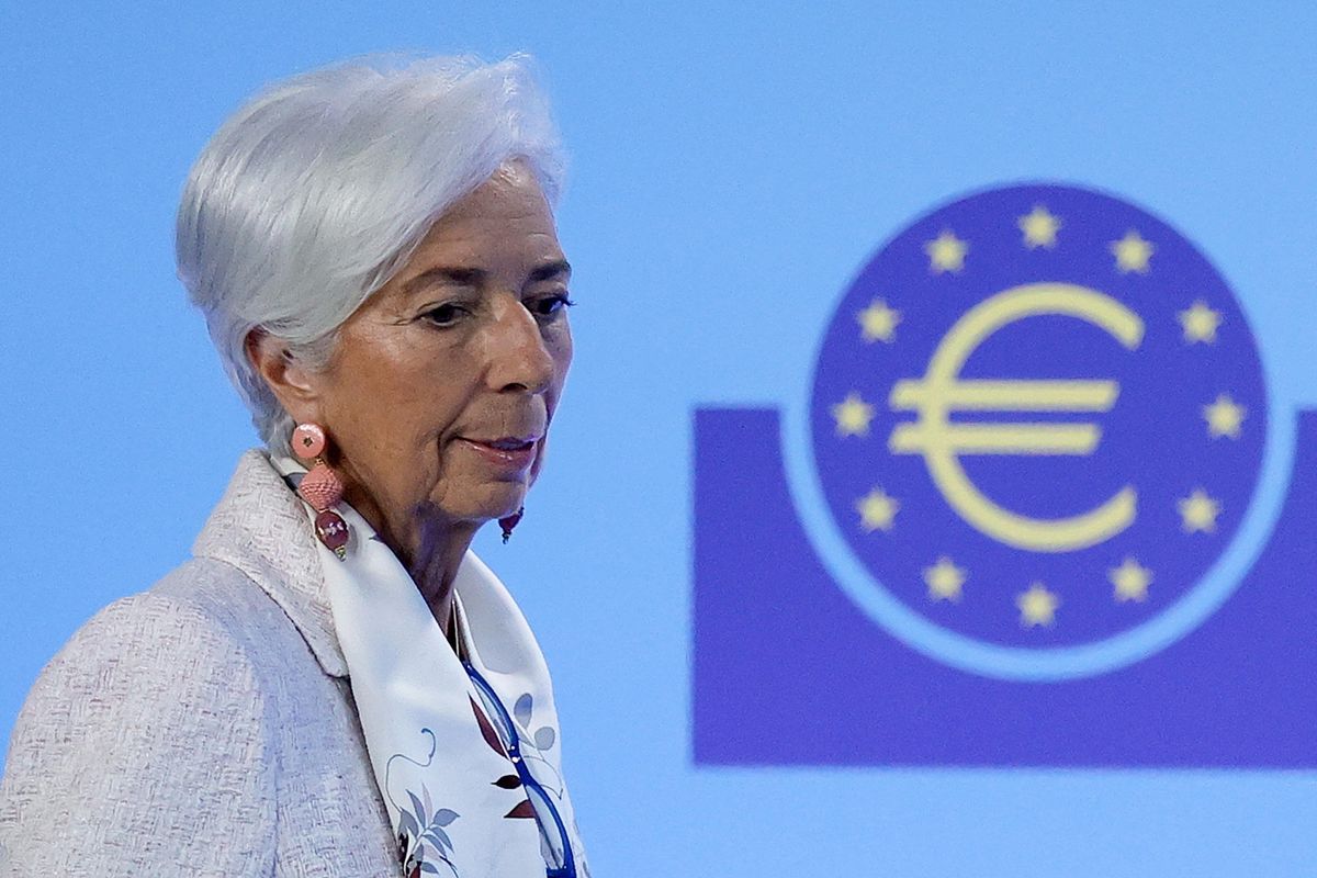 La Lagarde alza ancora i tassi e continua a spingerci nel baratro della recessione