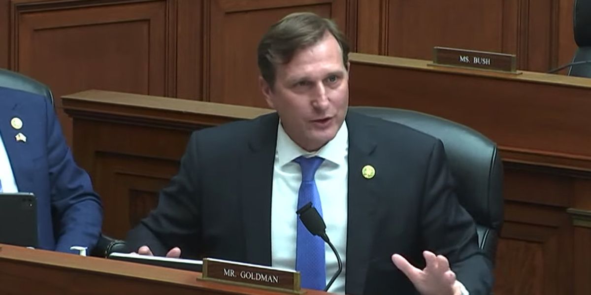 NextImg:Dem lawmaker tries to cover for Joe Biden, but inadvertently 'tripped the wire' on him instead