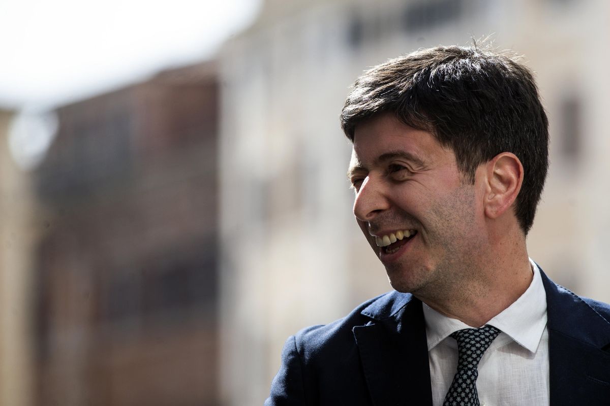 Intesa Speranza-Facebook sul virus. Il ministero non consegna le carte