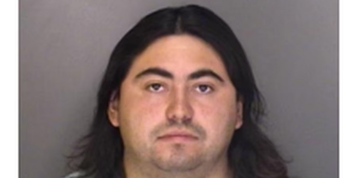 NextImg:Suspect who allegedly rubbed sleeping women's feet in middle of night after sneaking into luxury resort rooms is arrested