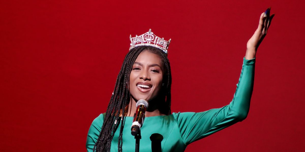 America's Black Beauty Queens Switched Up Their Cultural Crowns For 'ESSENCE'