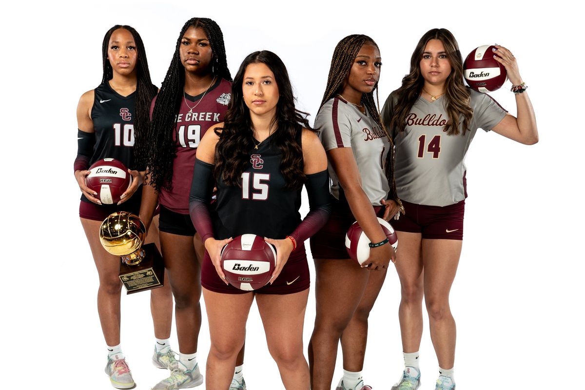 DYNAMIC DUO: No. 17 Summer Creek led by Larkin; Maxwell