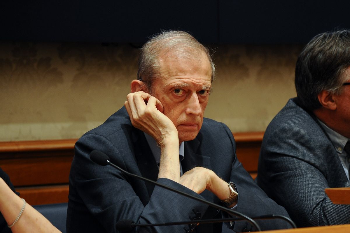 Caro Fassino, continui a minare il sistema