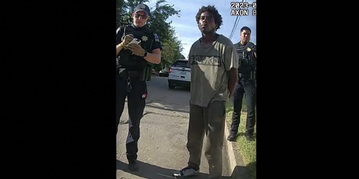 NextImg:Suspect accused of stomping, severely beating 71-year-old woman. Cops say victim had 'shoe tread prints on her face,' was unable to speak.