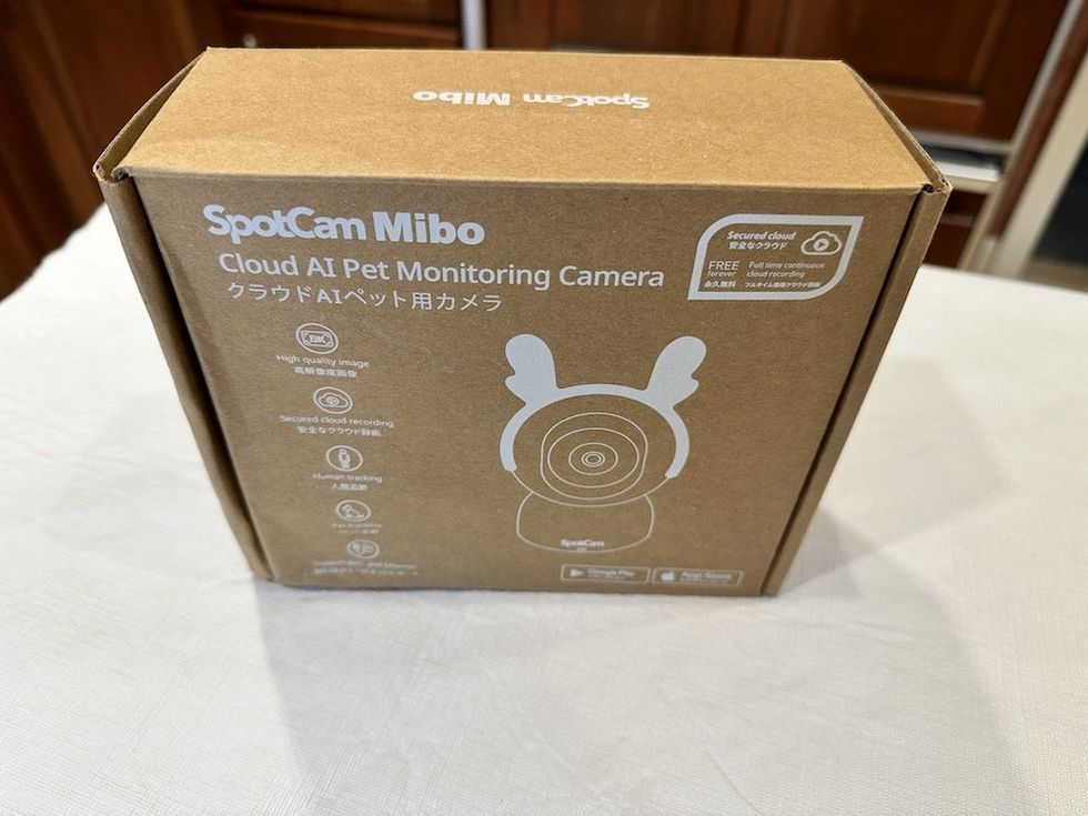 a photo of SpotCam Mibo Pet Camera box
