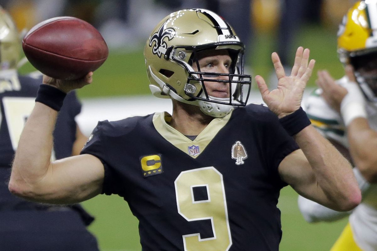Drew Brees Breaks NFL's All-time Passing Record