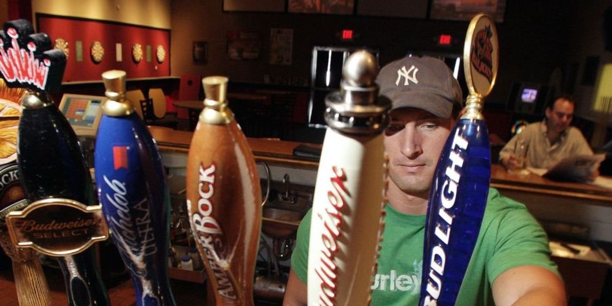 NextImg:Bud Light distributors have given up hope for sales to return to normal: 'Consumers have made a choice'