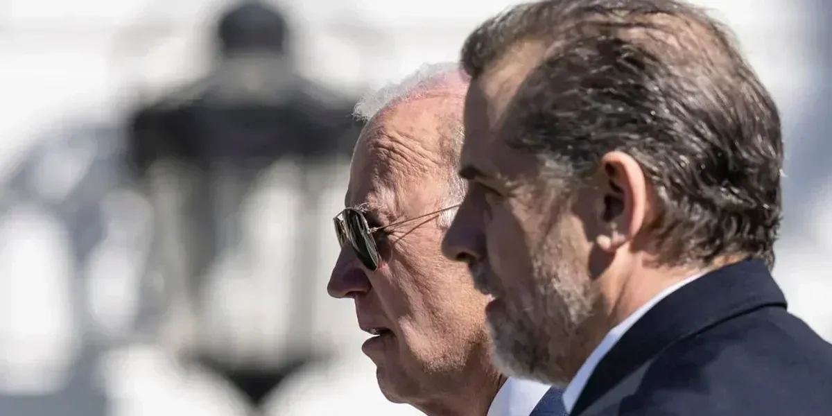 NextImg:Washington Post quietly updates consequential pre-2020 election 'fact-check' about Biden's meeting with his son's Burisma partner
