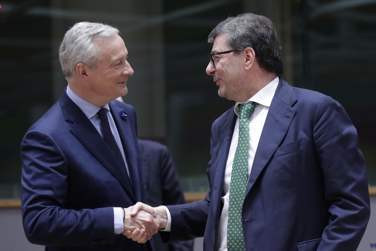 Rete Tim, ora tocca a Eliseo e Chigi. Prove di intesa anche con Vivendi