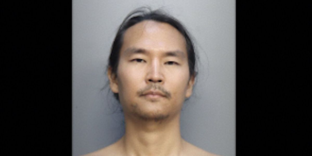 Man allegedly tells woman at bus stop, 'I can rape you if I wanted,' then repeatedly stabs different female recording him on video