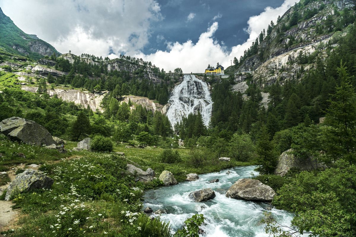 Viaggio tra gole e cascate d'Italia