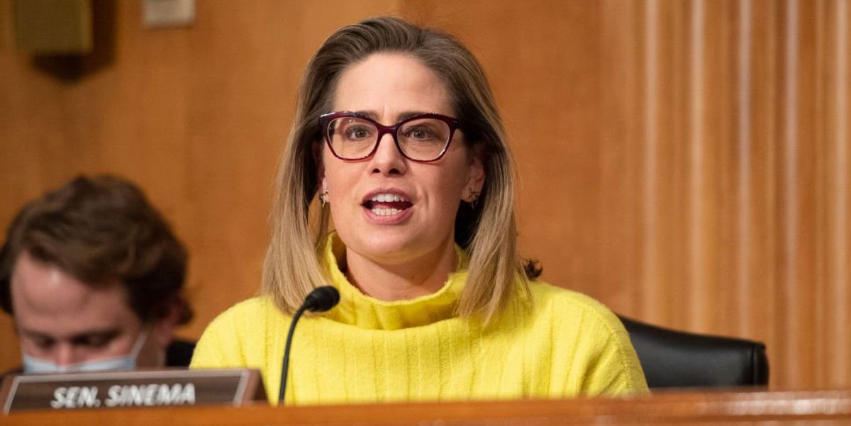 NextImg:Biden admin gave NYC $104M for migrant crisis and only $24M to border state, fumes Arizona Senator Kyrsten Sinema