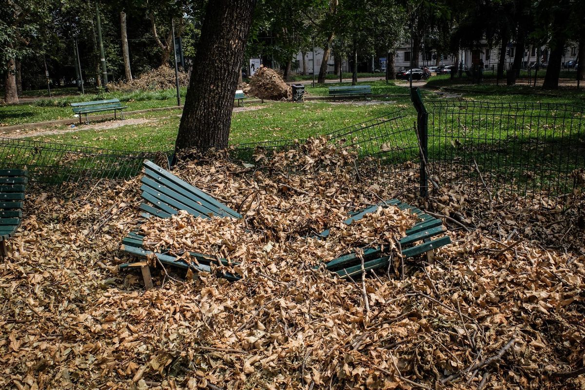 Sala continua a spennare i cittadini e pretende che facciano gli spazzini