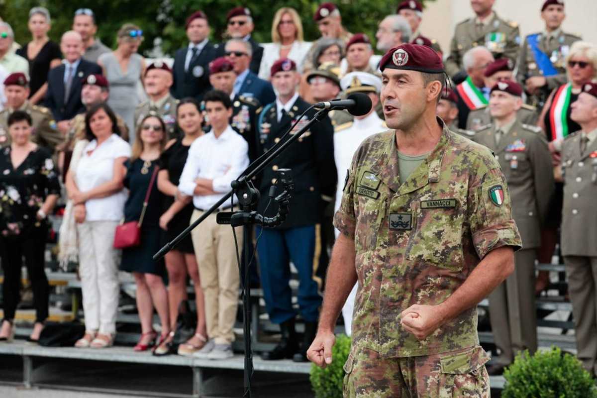 La sinistra sbrocca sul generale Vannacci perché Donzelli ha difeso la democrazia