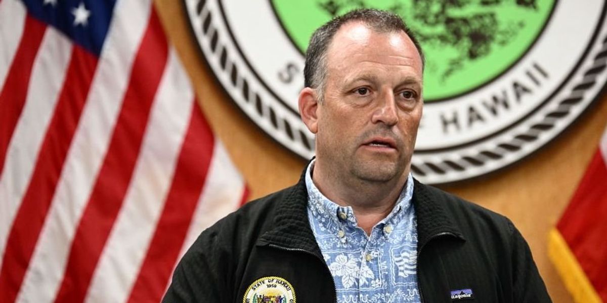 Hawaii's Dem governor tries to suspend property sales in wildfire damaged town — but wants the state 'to acquire that land'