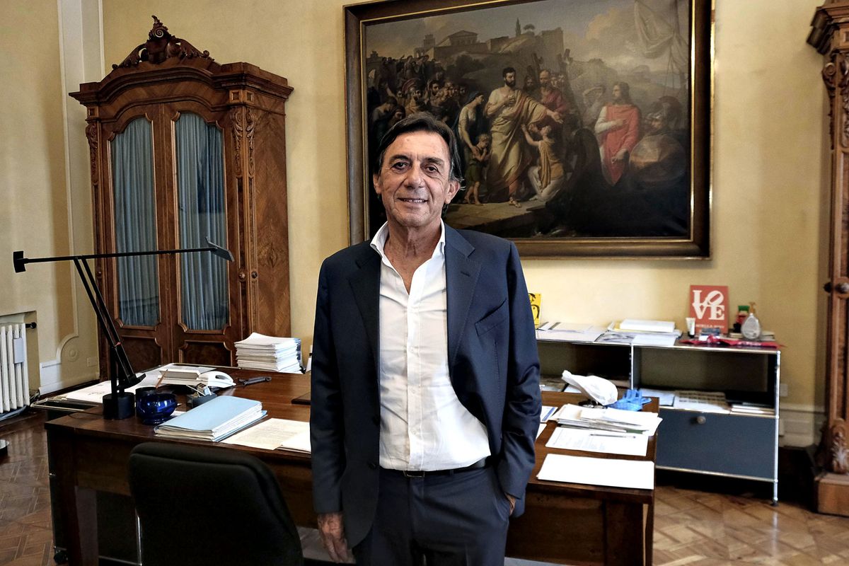 Adesso i sindaci dem si scoprono tifosi delle frontiere chiuse. E battono pure cassa