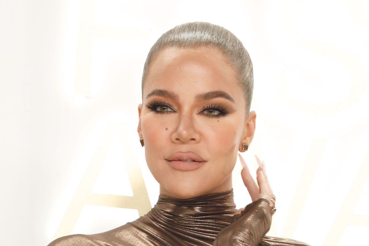 Khloe Gives Birth Days After Tristan Thompson Caught Cheating!