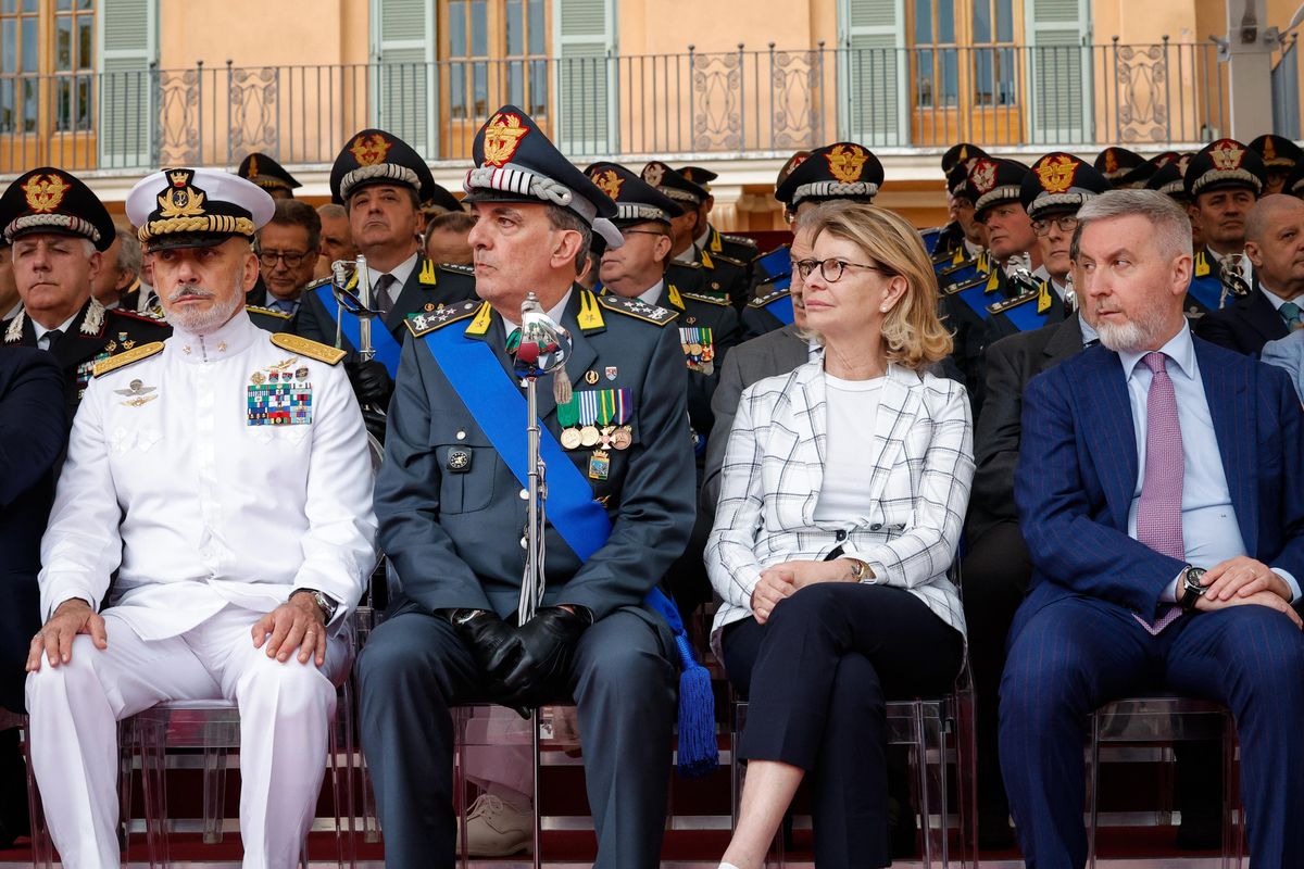 Dietro allo scontro tra i generali l’ombra dell’uranio impoverito