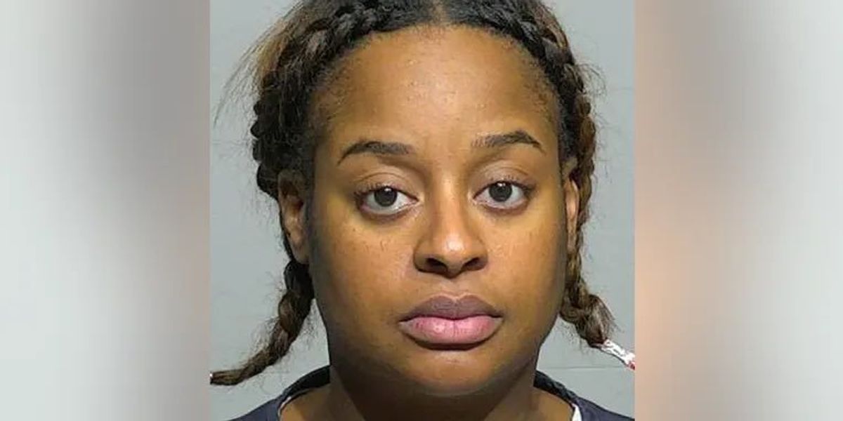 Wisconsin middle school teacher accused of having sex with 8th-grade student and buying him a gun