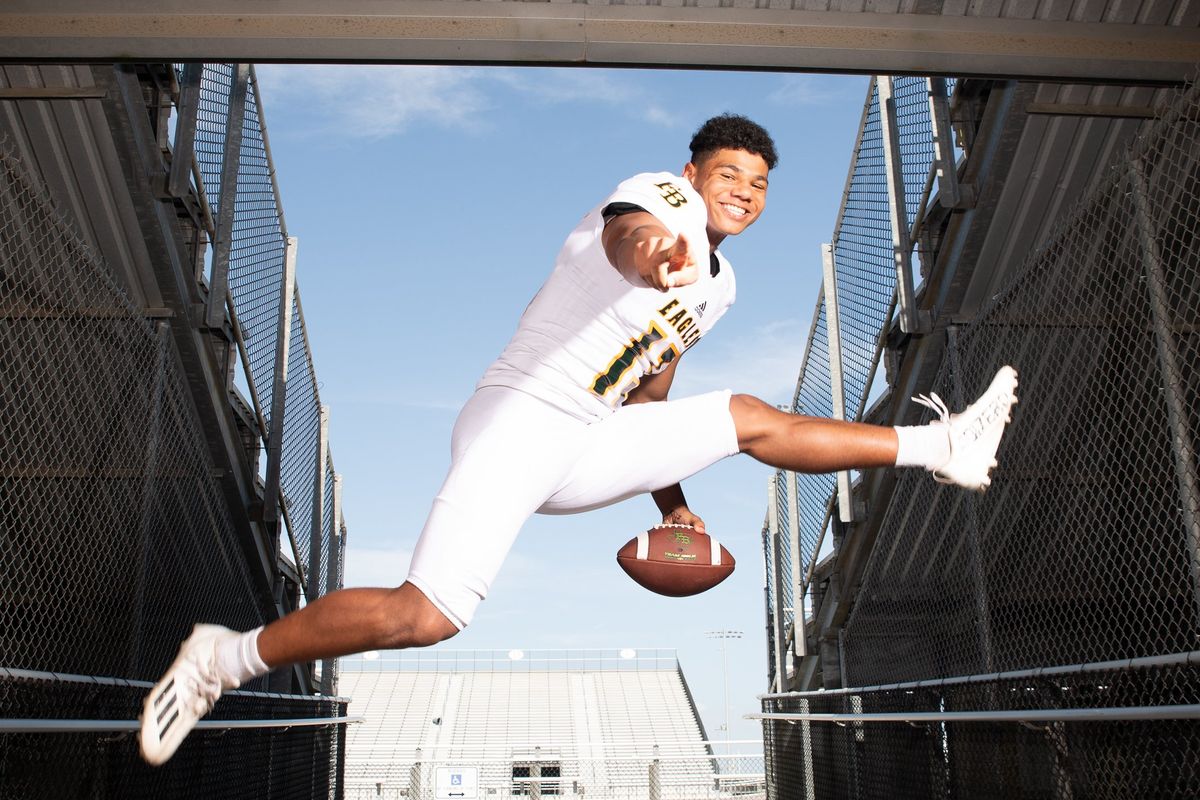 VYPE HOU Private School Football Preseason Defensive Player of the Year Fan Poll Presented By Freddy's