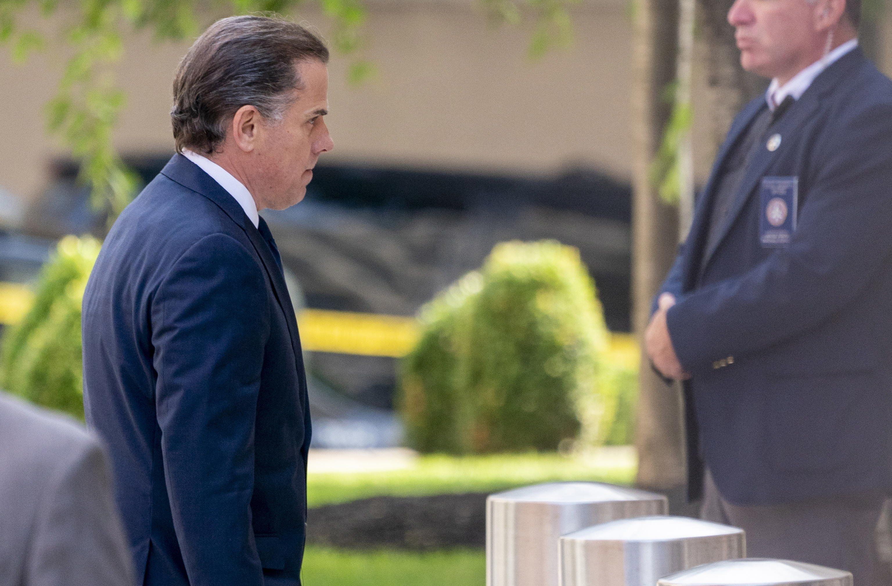 L’ex pm di Kiev: «I Biden corrotti». Spuntano bustarelle per 10 milioni