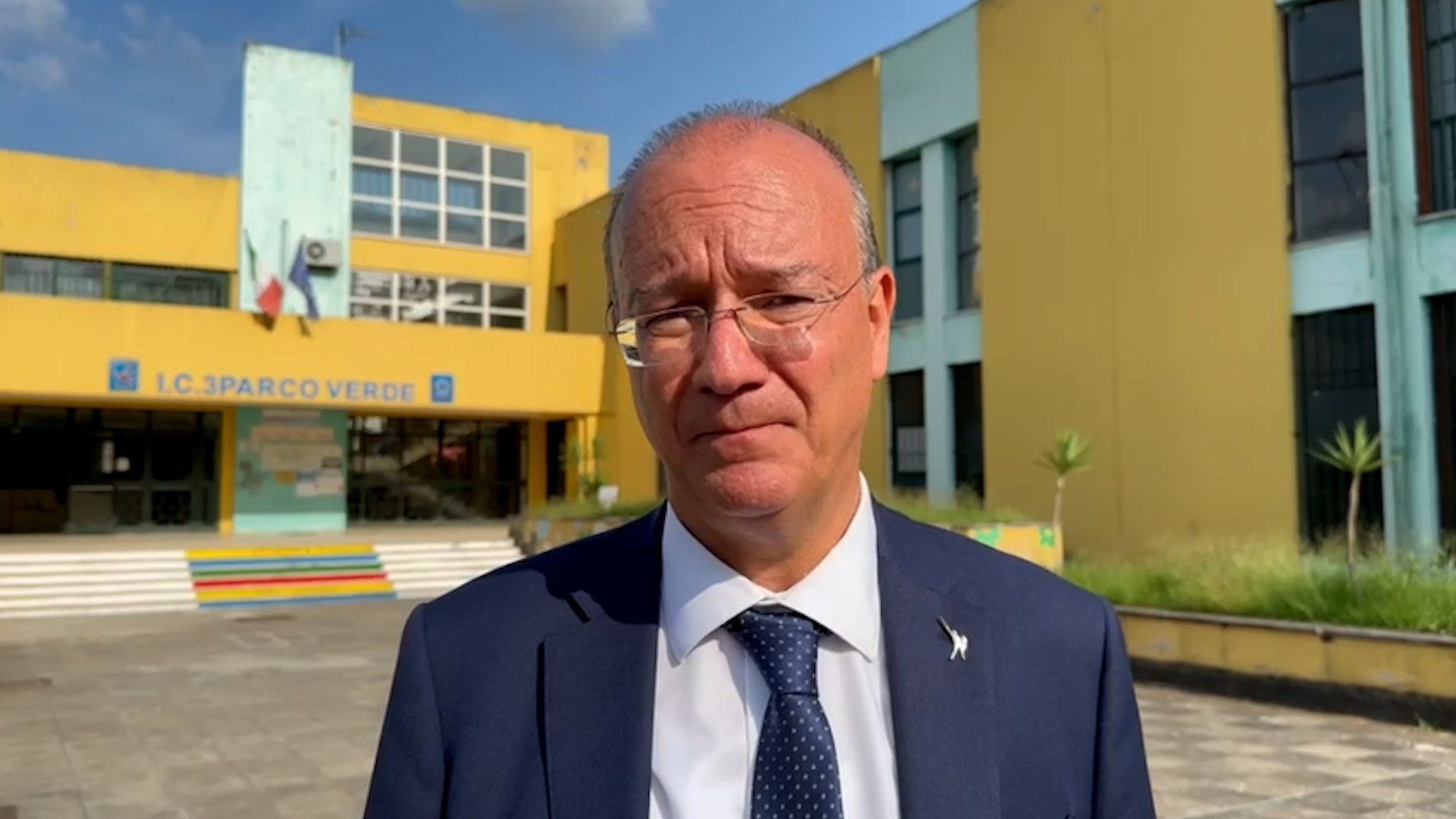 Valditara: «Interventi in più di 2000 istituti al Sud»