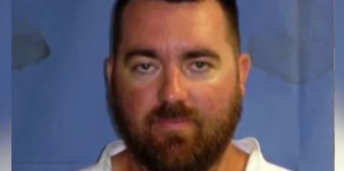 NextImg:Convicted child rapist arrested in another state after allegedly escaping Arkansas prison with family on pickup truck and jet skis