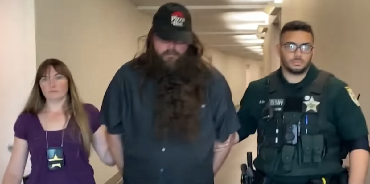 NextImg:Florida Pizza Hut manager accused of raping teen girl working at restaurant: 'You want to know who this guy is'