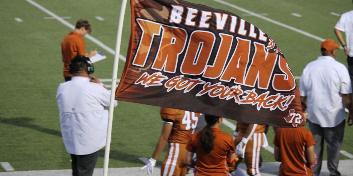 Beeville Trojans Hold off Orange Grove Comeback to Win 41-33 in Thrilling High School Football Game
