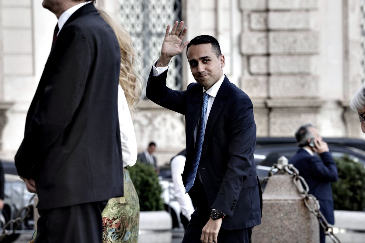 Finita l’era del «pacifista» Di Maio. Roma rilancia gli scambi con l’Arabia