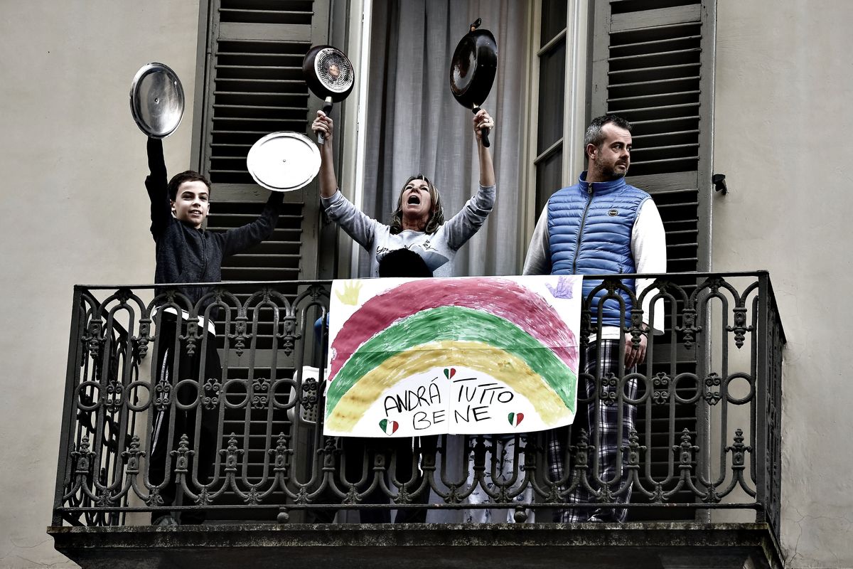 «Covid, chiudersi in casa aumenta i contagi»