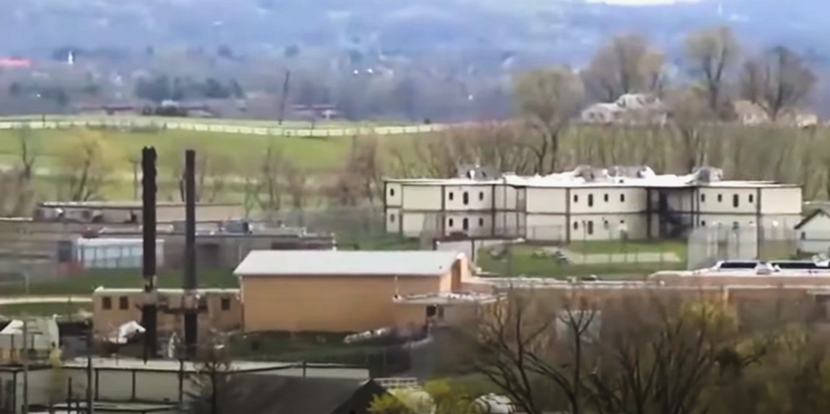 NextImg:Female prisoner says she was sexually assaulted by transgender inmate in New Jersey prison, lawsuit alleges