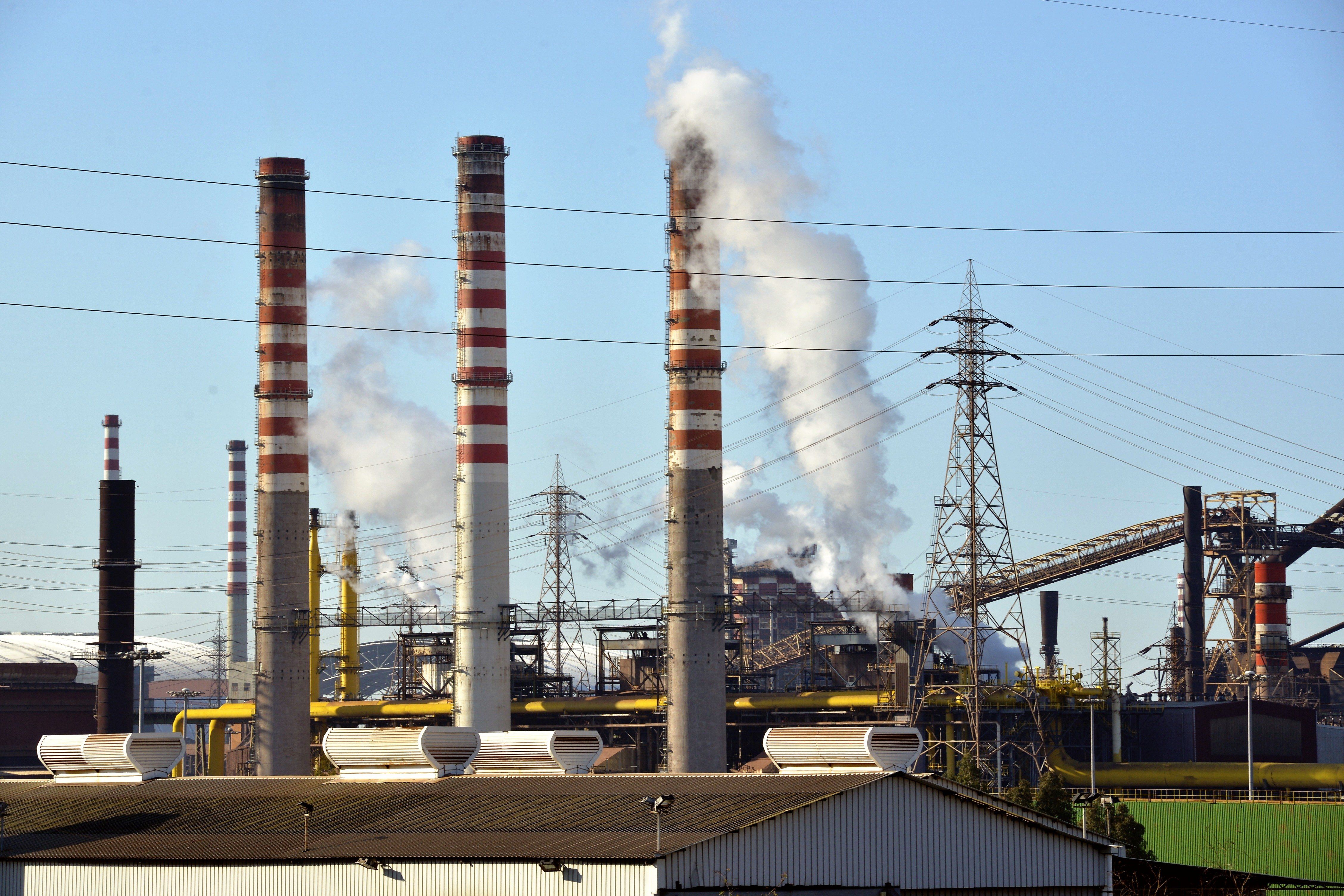 La produzione Ilva sarà sotto la soglia. E Arcelor sventola la chiusura dei forni