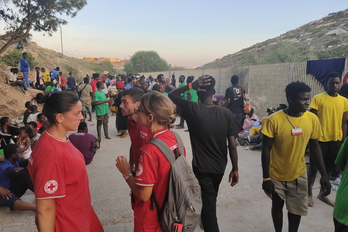 Lampedusa proclama lo stato d’emergenza