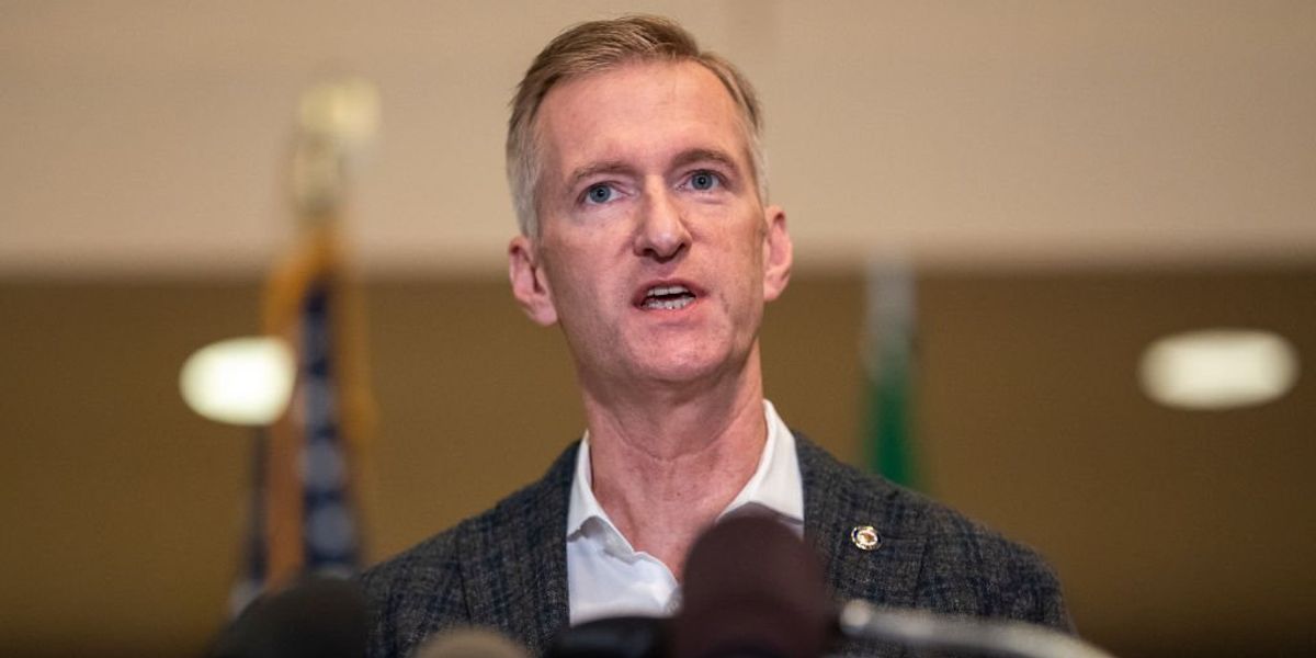 NextImg:Dem Portland mayor, blasted for failed handling of riots and homelessness crisis, announces he will not seek re-election