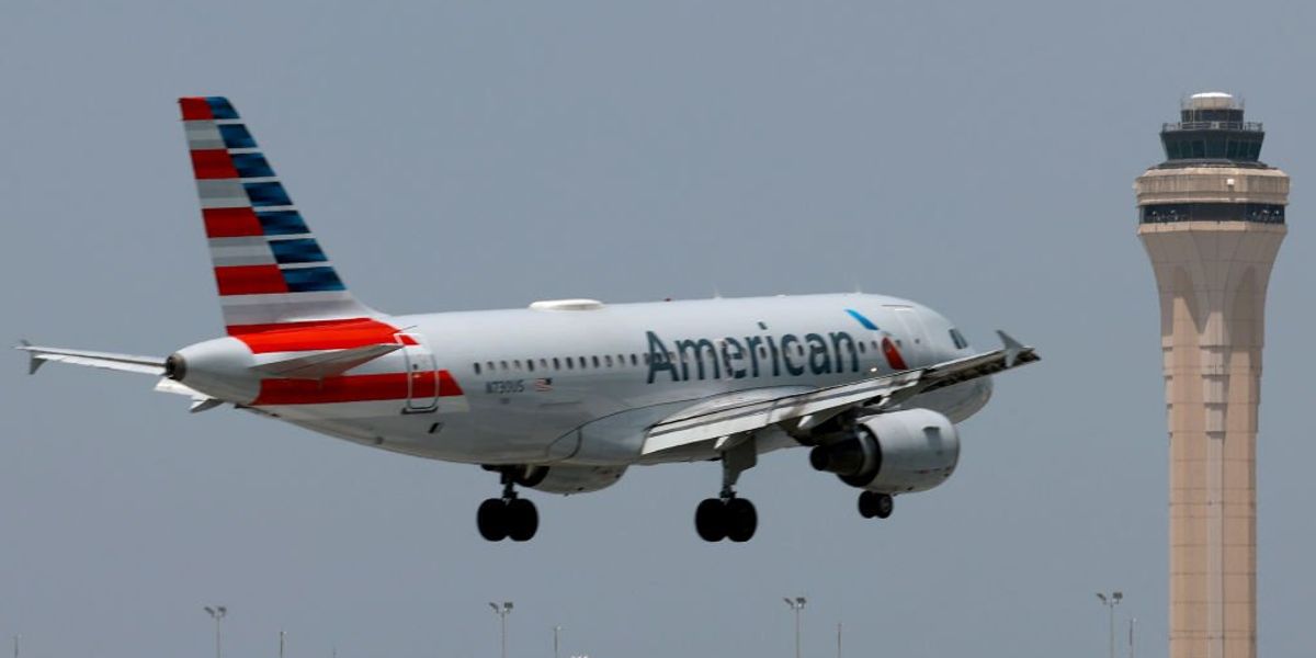 Parents accuse American Airlines flight attendant of hiding camera in bathroom to record teen daughter, share 'disturbing' photo