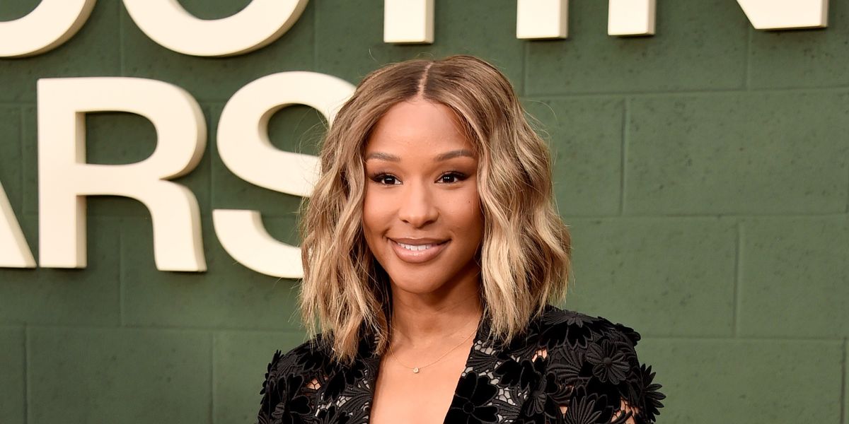 Savannah James Gives Us A Look Into Her Luxurious ‘Beauty Space’ - xoNecole