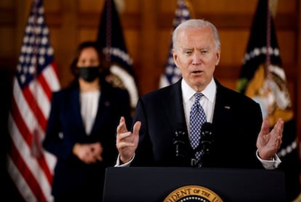 Eliane Brum: Biden amenaza con ensuciarse las manos con Bolsonaro