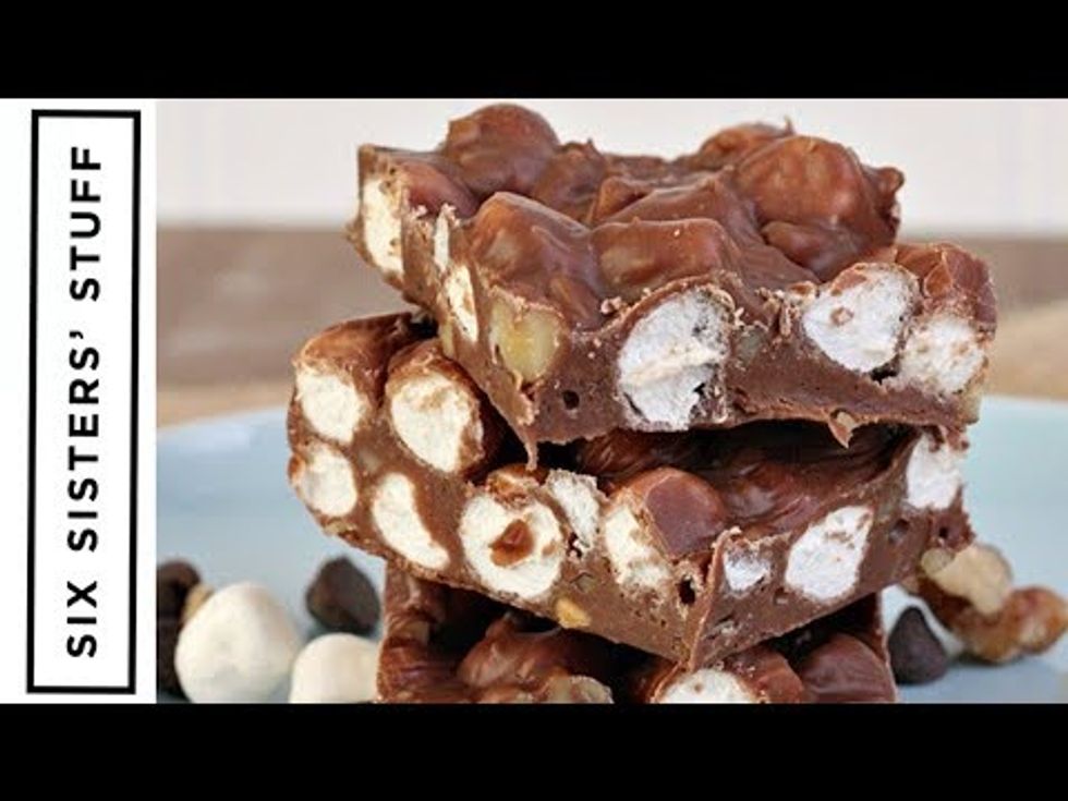 How to Make Rocky Road Fudge