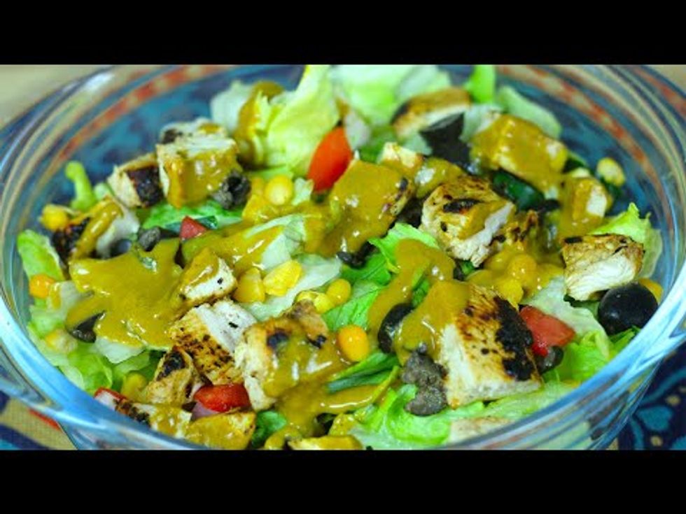 How to make Mediterranean salad recipe at home