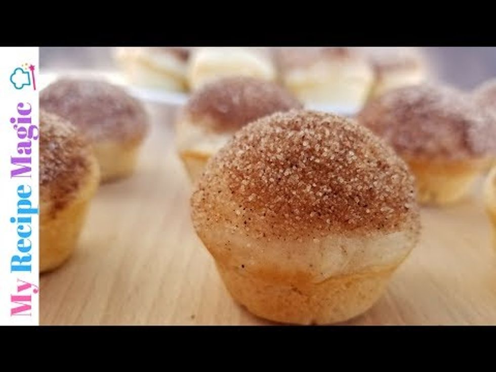 Snickerdoodle Mini Donut Muffins - YouTube